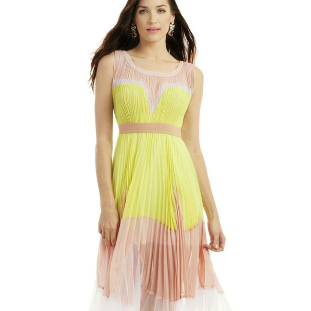 BCBGMAXAZRIA  Sweet Lemon Sorbet Dress Size 8